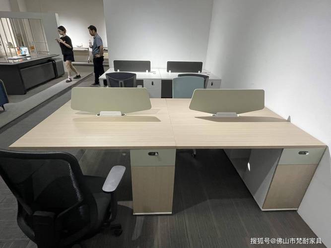 2026年佛山办公家具源头实力工厂推荐:20w写字楼整装老板桌,主管桌及